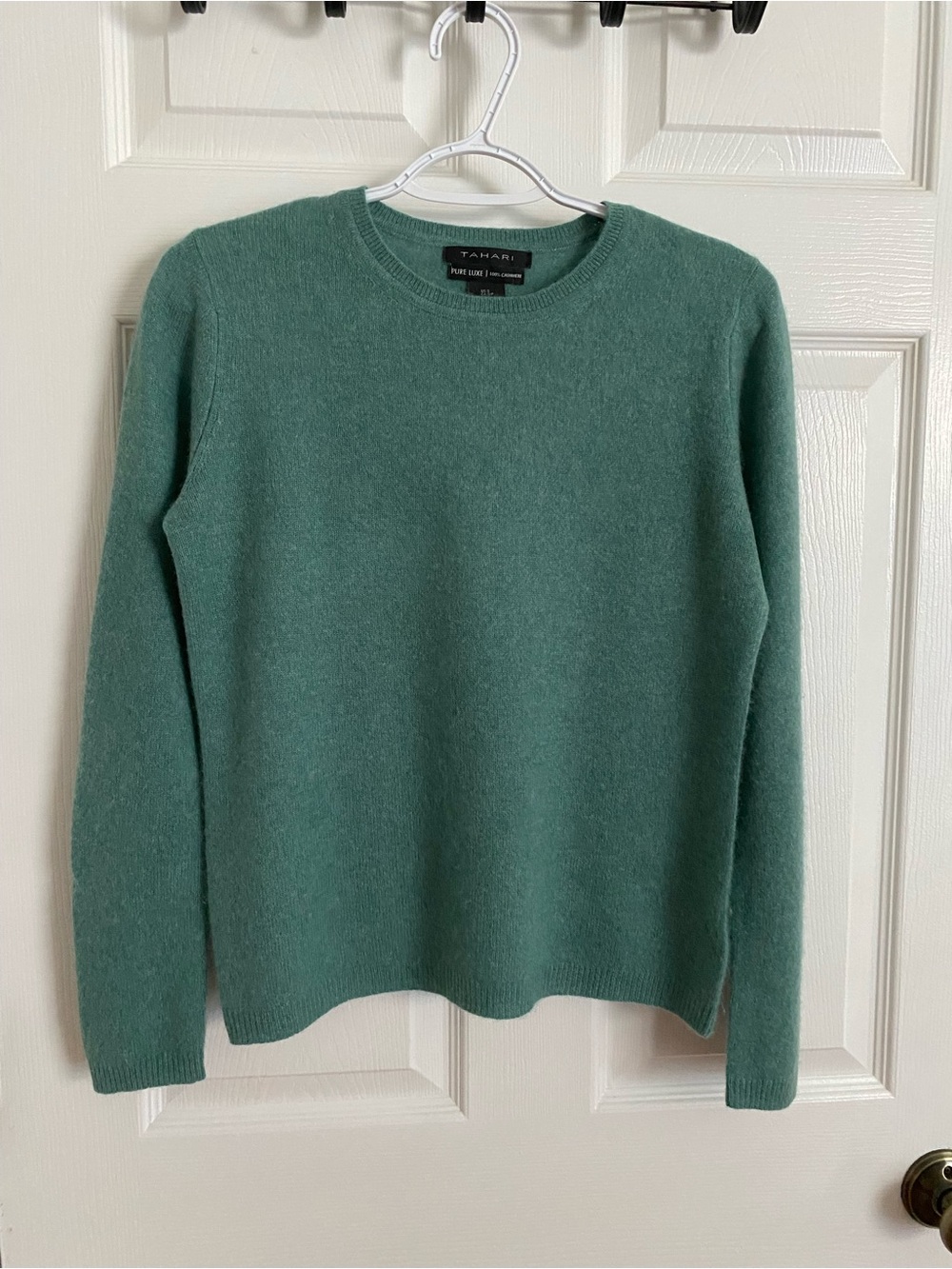 Tahari Pure Luxe 100% Cashmere Crewneck Sweater - Soft Teal | Size S